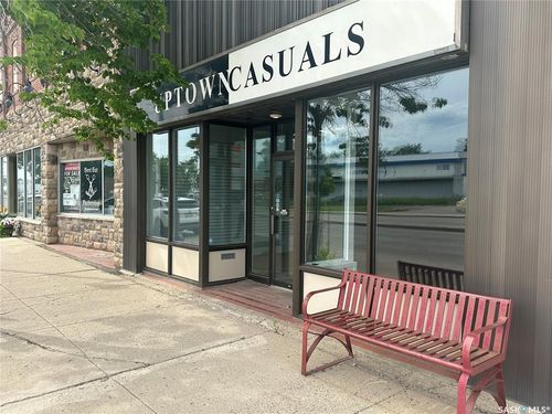 3 Broadway Street W, Yorkton, SK, S3N0L3 | Card Image