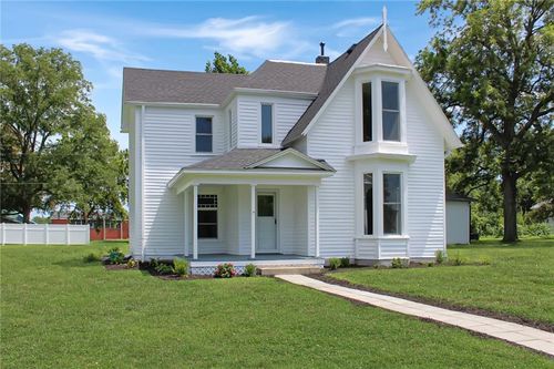 317 N Main St, Corder, MO, 64021-7854 | Card Image
