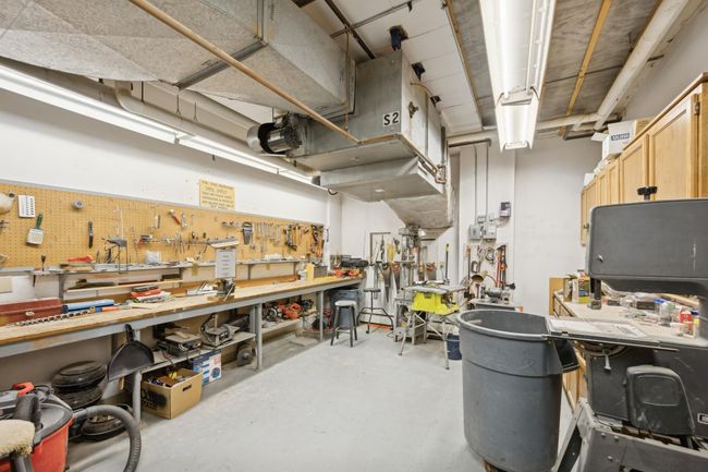 15_6615LakeShoreDr_Unit1111_2009_DownloadforMLS_2000x1333.jpg | Image 16