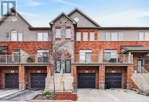 77-541 Winston Road, Grimsby (Grimsby Beach), ON, L3M0C5 | Card Image