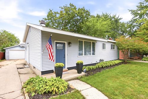 1414 Clay St, Midland, MI, 48642-5802 | Card Image