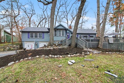 940 Leidich St, Lake Orion, MI, 48362-2526 | Card Image