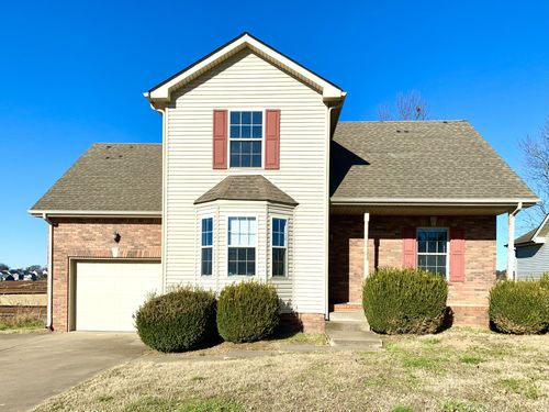 2511 Rafiki Dr, Clarksville, TN, 37042-8140 | Card Image