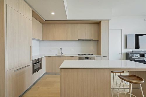 2708-44 East Ave, Austin, TX, 78701 | Card Image