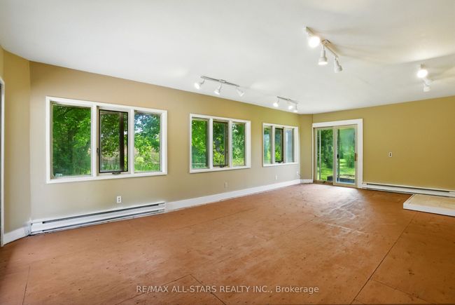 12069 Regional Rd 39, House other with 4 bedrooms, 2 bathrooms and 10 parking in Zephyr ON | Image 9