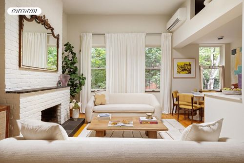 34-136 Pacific St, Brooklyn, NY, 11201-5562 | Card Image