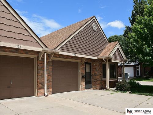 7140 Stony Ridge Rd, Lincoln, NE, 68507-2193 | Card Image