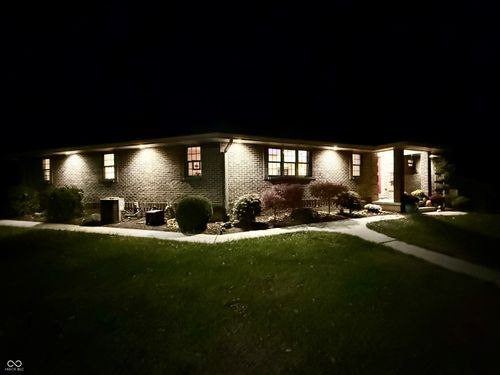 1201 10th St, Covington, IN, 47932-1325 | Card Image