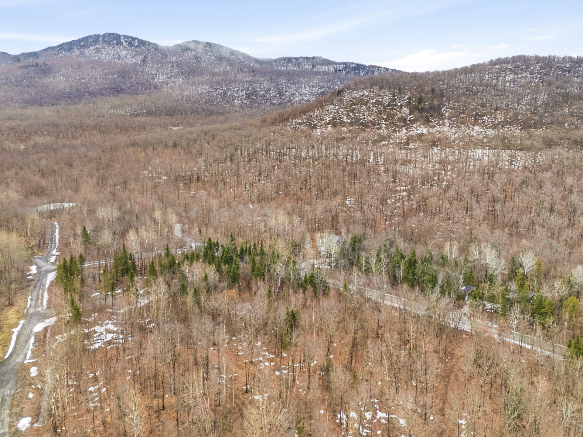 Land in Eastman