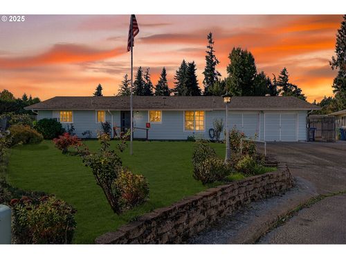 3218 West Pl, Hubbard, OR, 97032-9641 | Card Image