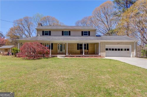 692 W Union Grove Cir, Auburn, GA, 30011-2365 | Card Image