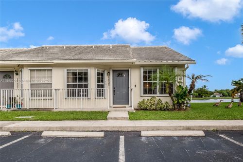 12525 Sw 147th Ter, Miami, FL, 33186-7468 | Card Image