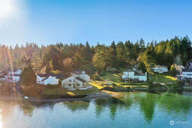 130 E Old Winery Rd, House other with 3 bedrooms, 4 bathrooms and 6 parking in Shelton WA | Image 18