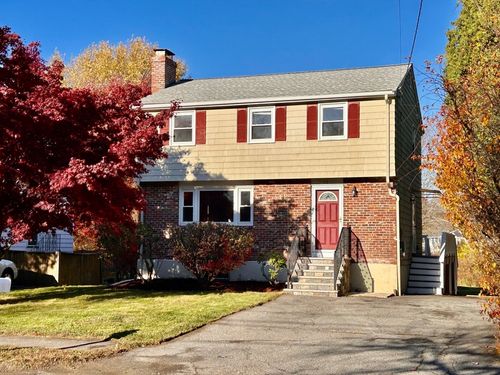72 Grassland St, Lexington, MA, 02421-7944 | Card Image