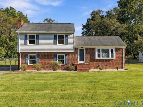 7084 Marie Ln, Mechanicsville, VA, 23111-3312 | Card Image