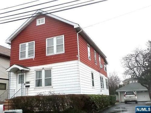 26 Finnigan Ave, Saddle Brook, NJ, 07663-6008 | Card Image