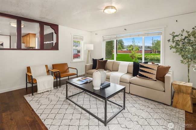23516 20 Th Ave W, House other with 3 bedrooms, 2 bathrooms and 1 parking in Bothell WA | Image 24