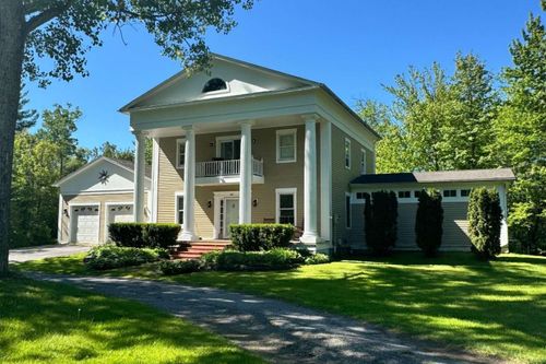 60 Lyman Dr, Williston, VT, 05495-9621 | Card Image