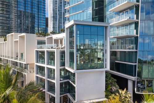apt-1-1118 Ala Moana Blvd, Honolulu, HI, 96814-4924 | Card Image
