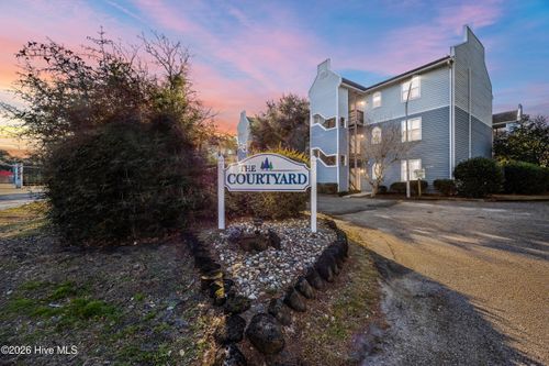 apt-301-4230 Wilshire Blvd, Wilmington, NC, 28403-4392 | Card Image