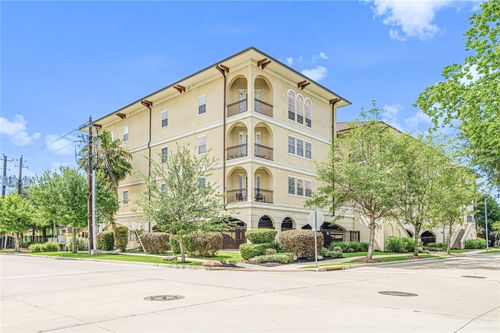 2e-7134 Mapleridge St, Houston, TX, 77081-6630 | Card Image