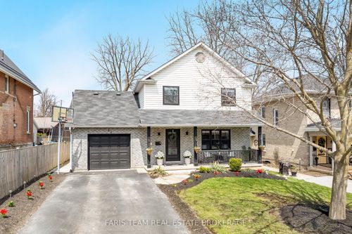 44 Regent St, Lindsay, ON, K9V3V2 | Card Image