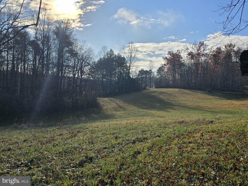 Land in STANARDSVILLE 2