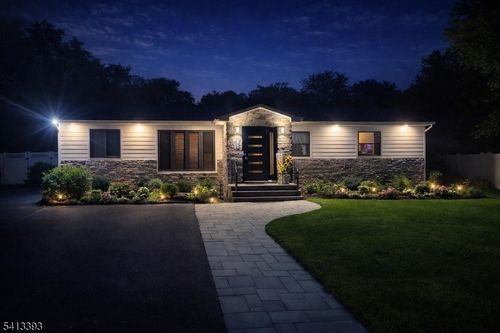 587 Marlboro Rd, Old Bridge, NJ, 08857-3713 | Card Image