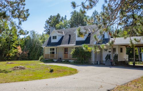 23 Sprucedale Ave, Barrys Bay, ON, K0J1B0 | Card Image