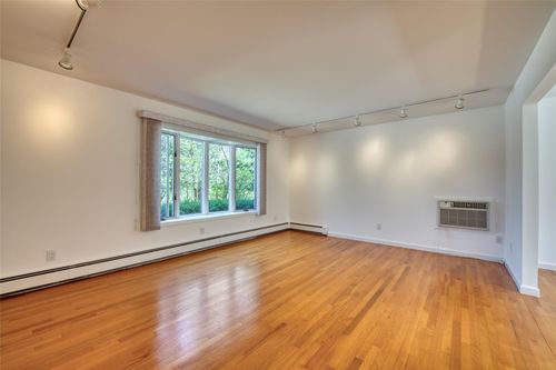 620 The Greenway, East Marion, NY, 11939-1009 | Card Image