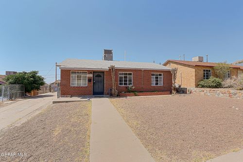 3408 Pierce Ave, El Paso, TX, 79930-5033 | Card Image