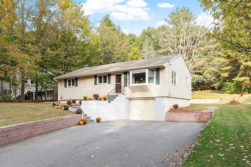 112 N Main St, West Boylston, MA, 01583-1132 | Card Image