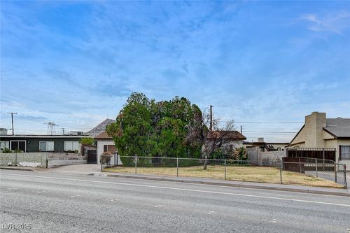 343 W Basic Road, Henderson, NV, 89015 | Card Image