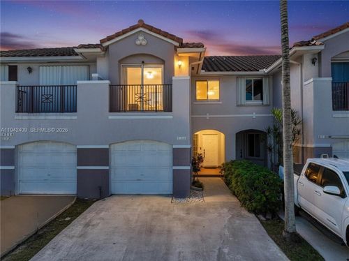 8-10210 Sw 154th Pl, Miami, FL, 33196-3797 | Card Image