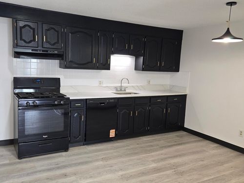 apt-32-24 Inman St, Lawrence, MA, 01843-2749 | Card Image