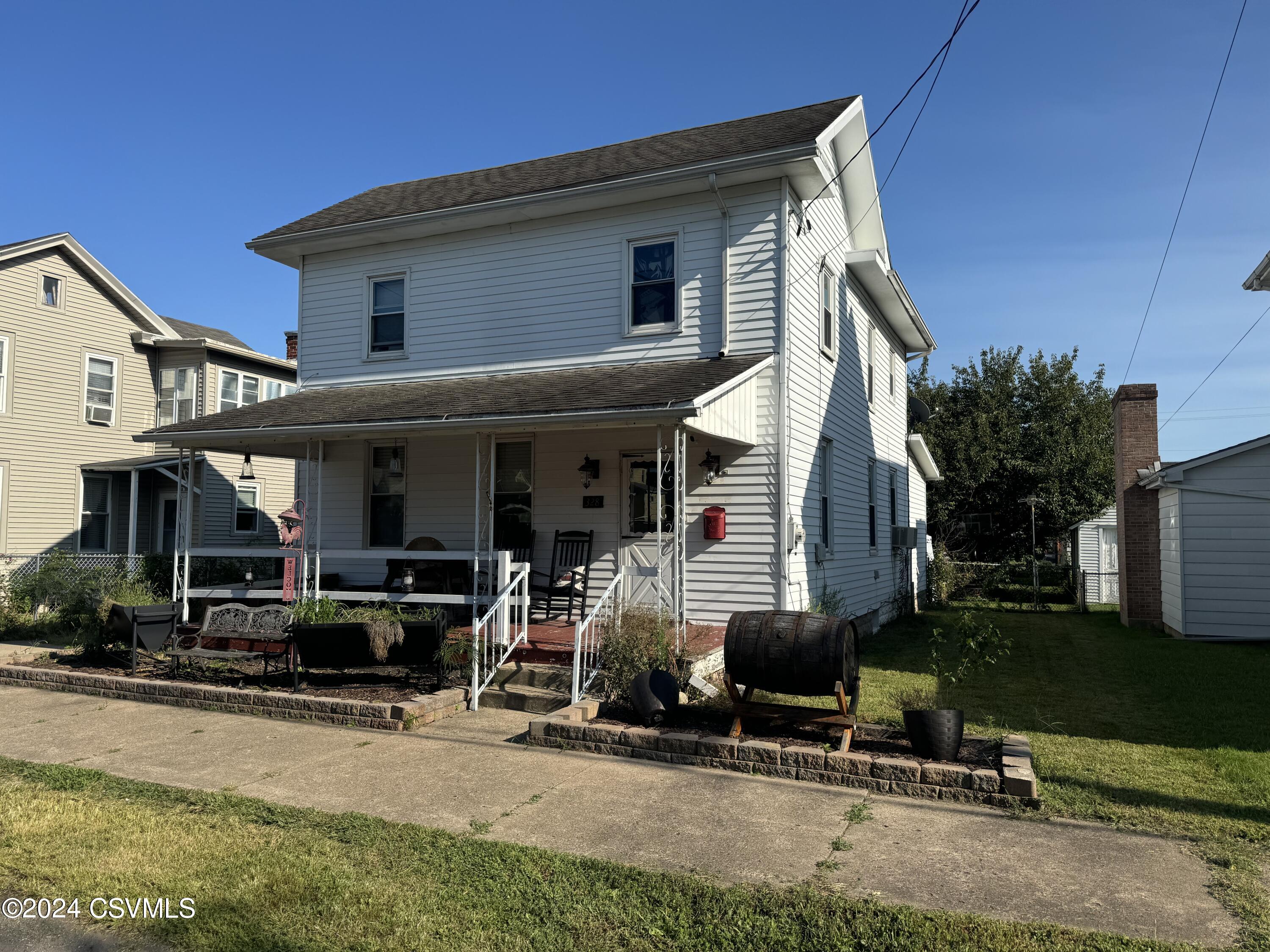 10th St, Berwick, PA 18603