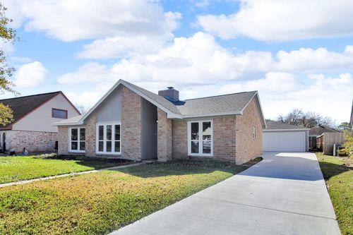 11630 Sagewillow Ln, Houston, TX, 77089-5709 | Card Image