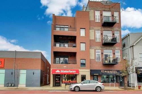 apt-4-2332 W Belmont Ave, Chicago, IL, 60618-6966 | Card Image