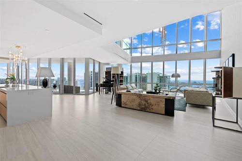 ph-5401-851 Ne 1st Ave, Miami, FL, 33132-1863 | Card Image