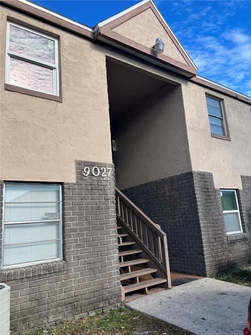 118-9027 Westchester Cir, TAMPA, FL, 33604-1543 | Card Image