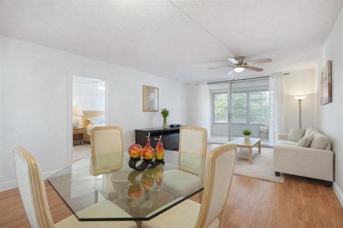 320-2650 Nw 49th Ave, Lauderdale Lakes, FL, 33313-2690 | Card Image