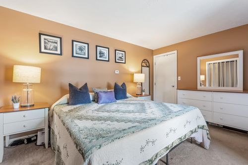 158 Tina Dr, Pembroke, NH, 03275-1336 | Card Image