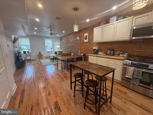 b-2005 N Mascher St, PHILADELPHIA, PA, 19122-1713 | Card Image