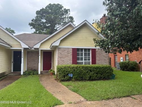 2361b River Oaks Blvd, Jackson, MS, 39211-3015 | Card Image