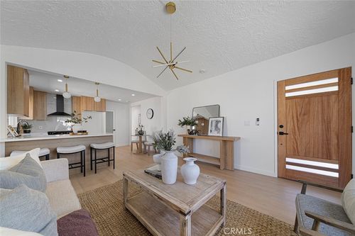3510 Somerset Dr, LOS ANGELES, CA, 90016-4808 | Card Image