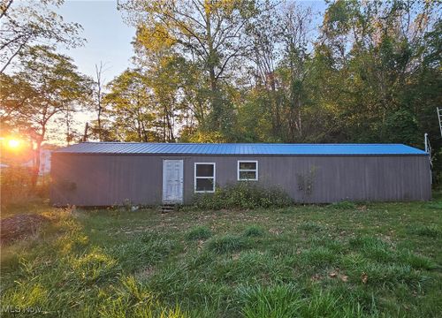 7020 Cisco Rd, Petroleum, WV, 26161-6563 | Card Image
