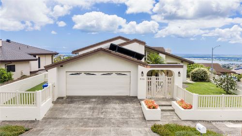 98-806 Leialii St, Aiea, HI, 96701-2748 | Card Image