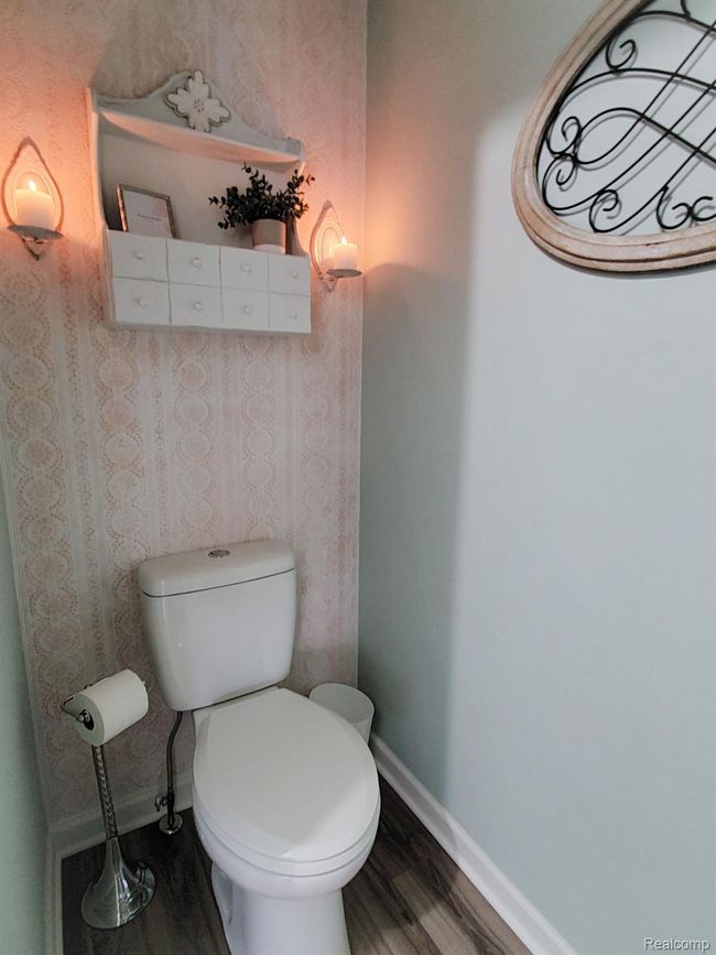 11236 Chyna Run, House other with 4 bedrooms, 4 bathrooms and null parking in Springfld Twp MI | Image 15