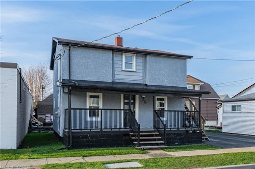 56 Decew St, Port Colborne, ON, L3K1C1 | Card Image