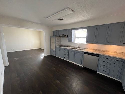 5706 Lee St, Greenville, TX, 75401-3614 | Card Image